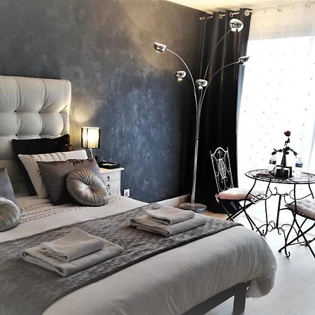 Chambres D'Hotes Luxe Et Serenite Theize ภายนอก รูปภาพ