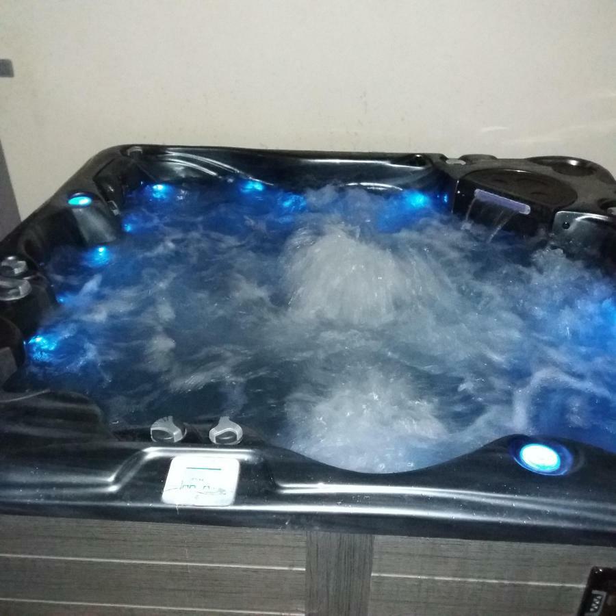 Chambres D'Hotes Luxe Et Serenite Theize ภายนอก รูปภาพ