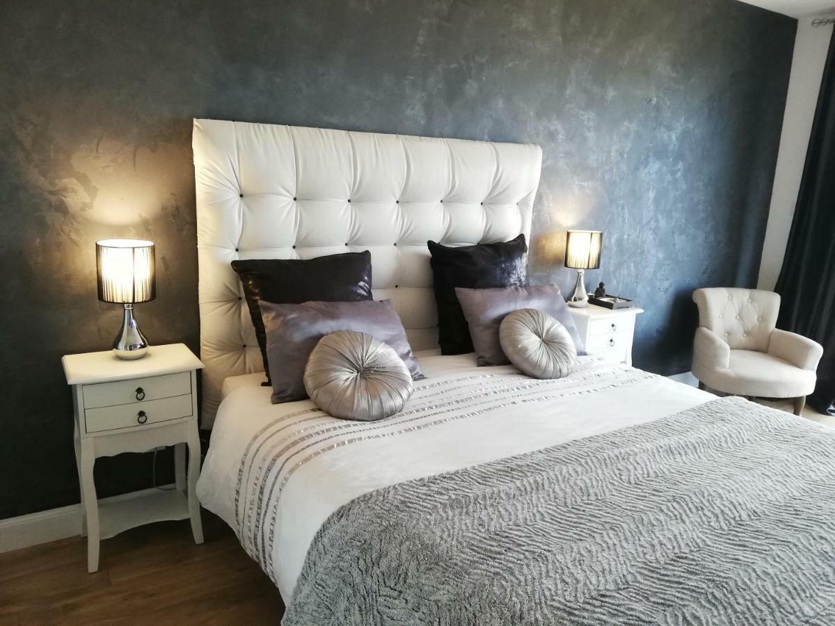Chambres D'Hotes Luxe Et Serenite Theize ภายนอก รูปภาพ